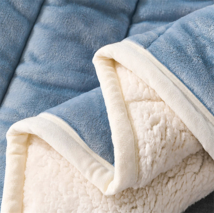 FalkenStil Blankets CozyNest - Premium Lamme Fleece Decke für Ultimativen Komfort