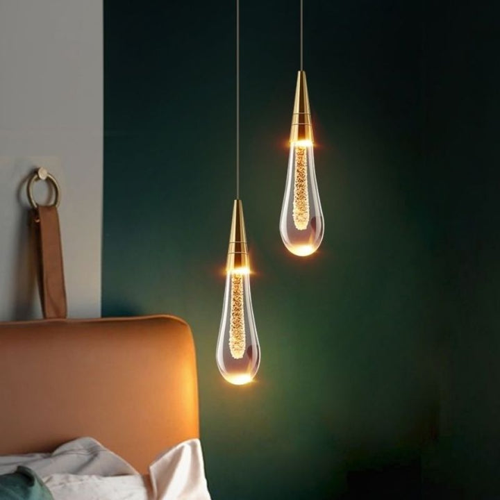 FalkenStil Ceiling lamps Elegante Tropfenpendelleuchte aus Glas für Schlafzimmer und Esszimmer