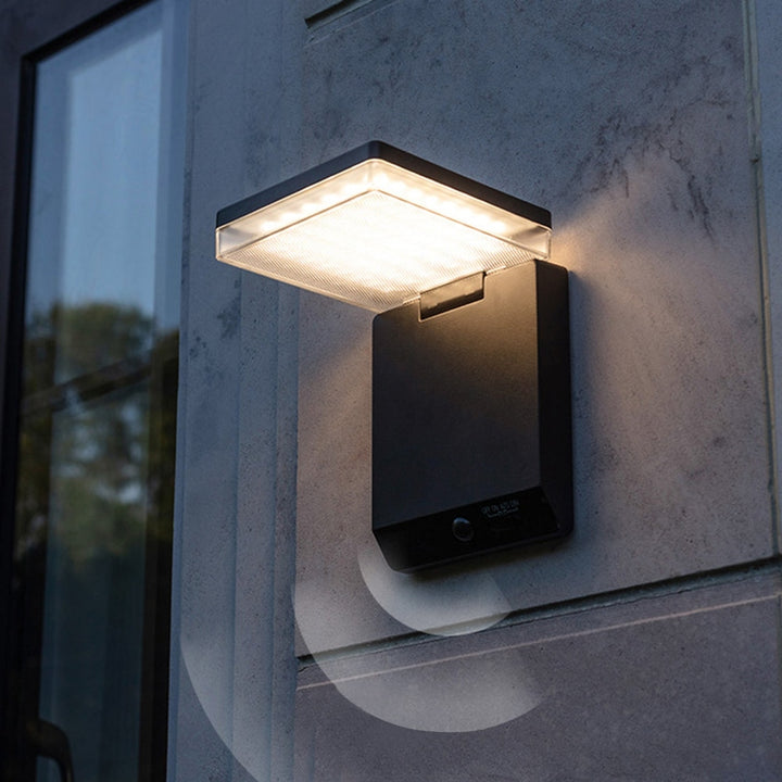 FalkenStil Outdoor Wall Lamp LumiLight® Rechtwinklige LED-Außenwandleuchte Schwarz mit Solar-Sensor