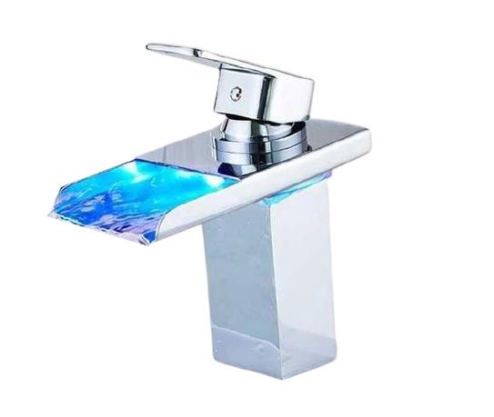 AquaLux - Moderne Wasserfallarmatur mit LED für Ihr Bad